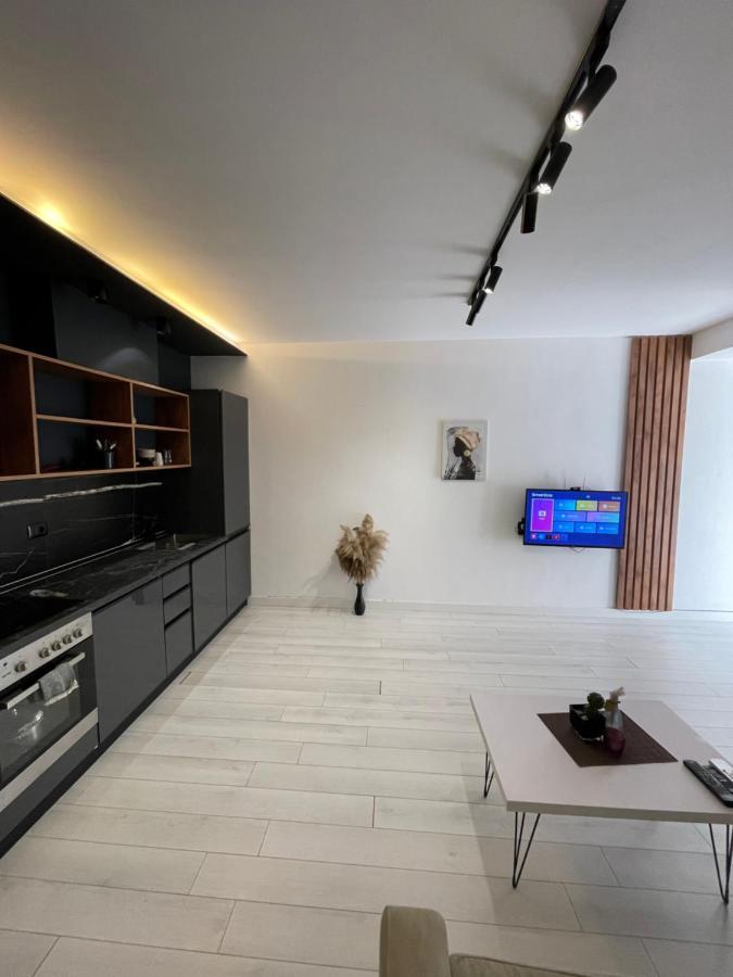 Your Apartment Tirana City Centre 外观 照片